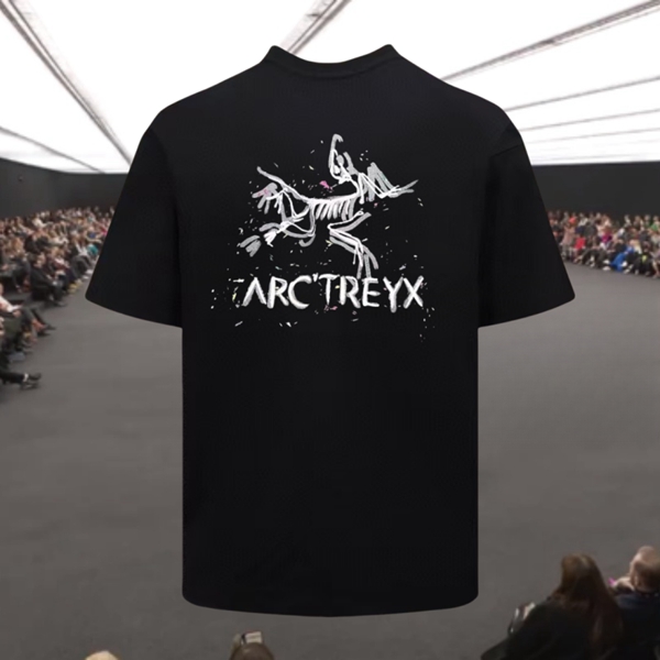 ブランドTシャツ背面デザイン